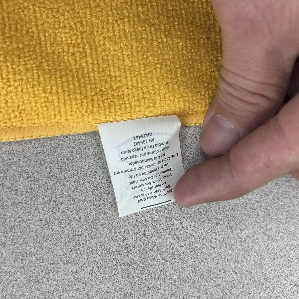 2 IFL Tulsa Oilers Football Yellow Rally Towels 17.5x14.5 Indoor Football League